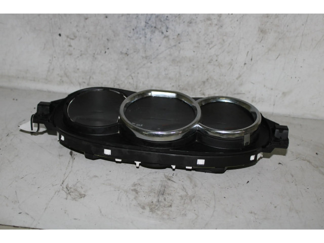 Панель приборов    Dacia Logan II       