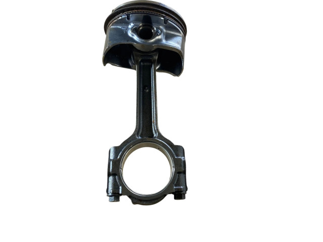  Поршень с шатуном  12656875, 12714549  Chevrolet Camaro  