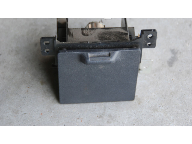 Přístrojová deska Mitsubishi Pajero 2011 200KM