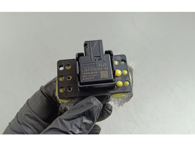 Блок управления LJ6T19C055BA   Lincoln Corsair