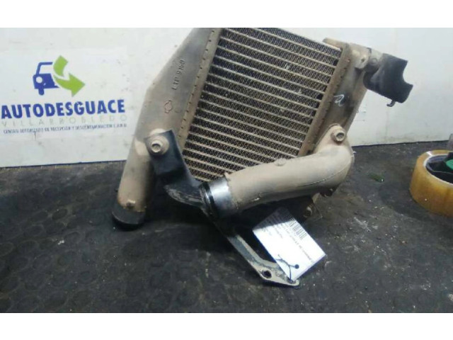 Интеркулер Nissan Almera Tino