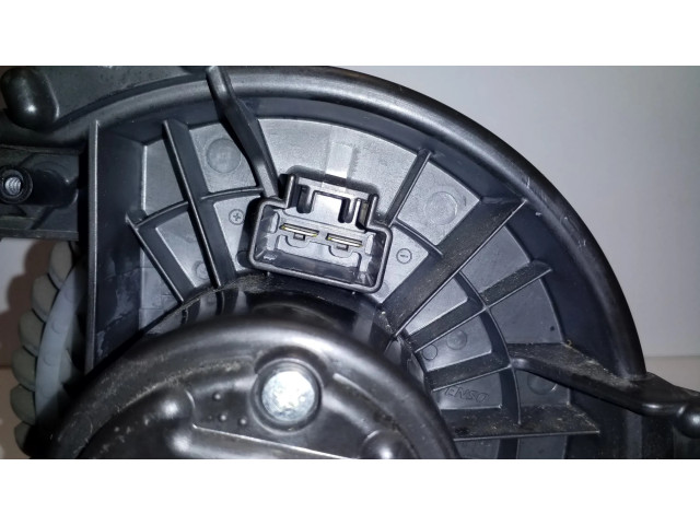 Вентилятор печки Jeep Cherokee