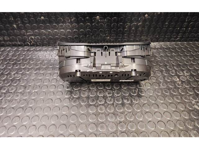 Панель приборов 5E0920951B   Skoda Octavia Mk3 (5E)       