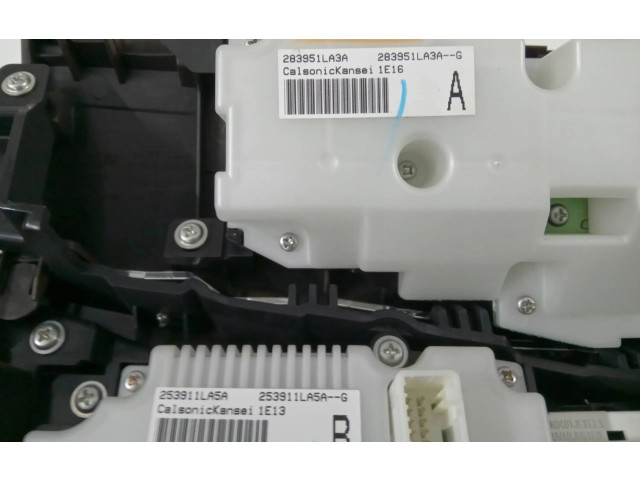 Блок управления климат-контролем 68260-1LA3A Infiniti QX80