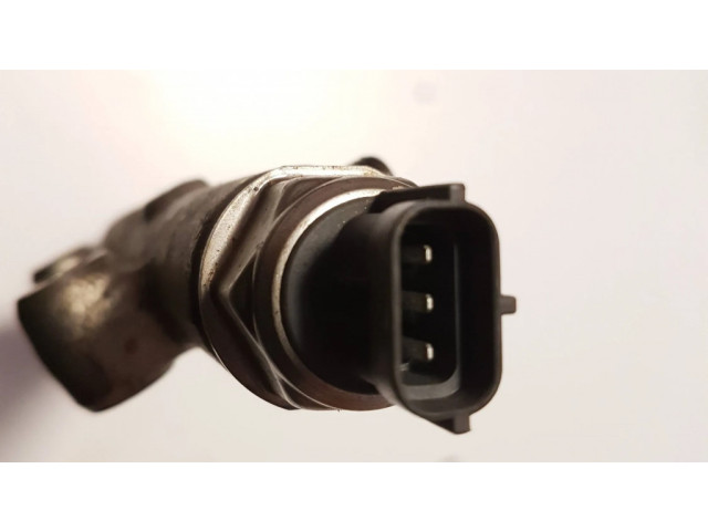 Топливная рампа 45PP31, 05N42194   Mitsubishi L200  