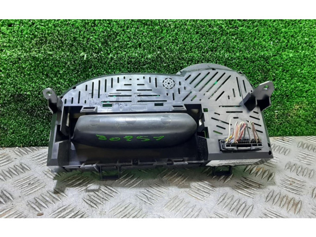 Панель приборов 8200725329   Renault Twingo II       