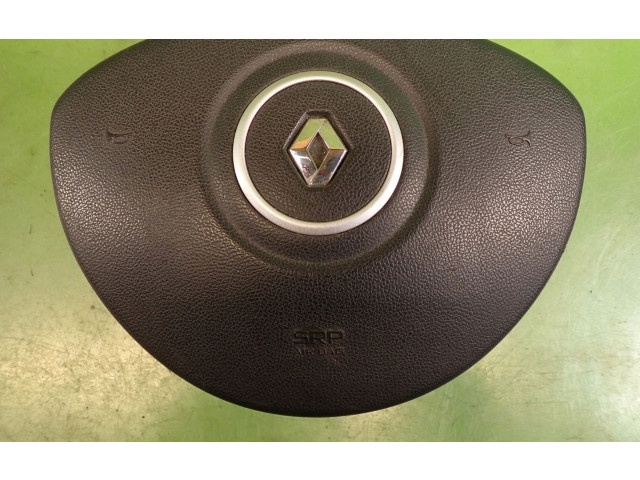 Подушка безопасности водителя 8200677493 Renault Clio III
