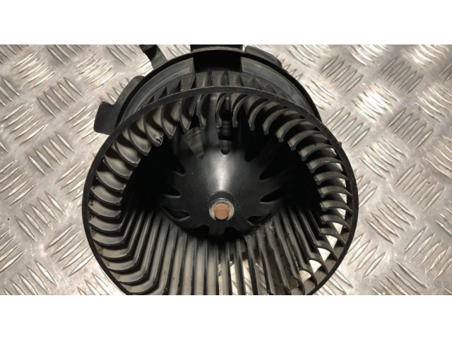 Вентилятор печки 64245 Citroen Xsara Picasso