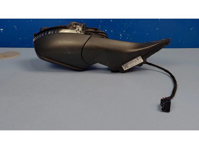 Зеркало электрическое правое Skoda Scala