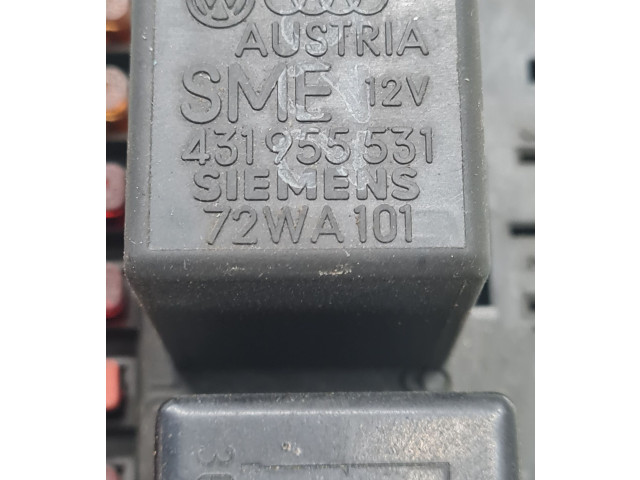   Pojistková skříňka 443941822A, 431955531   Audi 80 90 S2 B4 1993