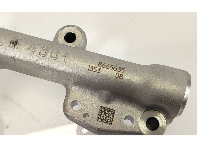 Vstřikovací lišta 8665635 BMW 4 G22 G23 G24 G26 B58B30B M440ix