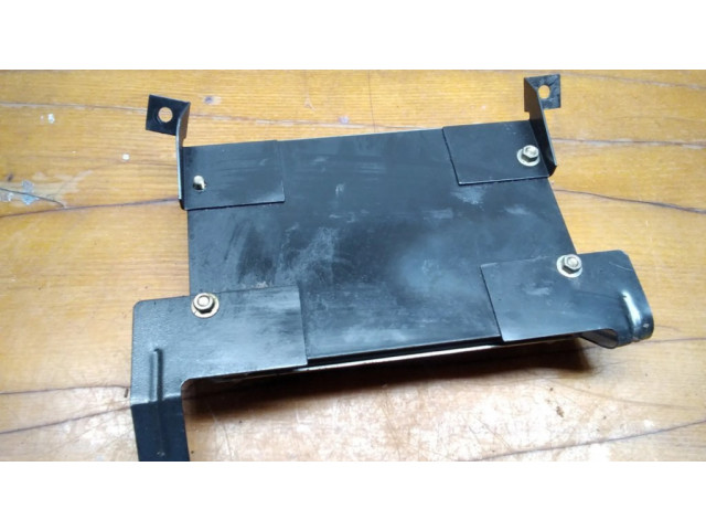 Řídící jednotka 0281010284, 237107F404 Nissan Terrano 2002