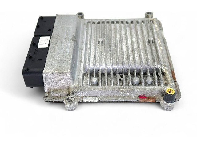Блок управления двигателя 3911125100, 39111-25100 KIA Magentis