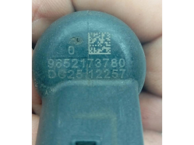 Vstřikovač 9652173780 Citroen Berlingo