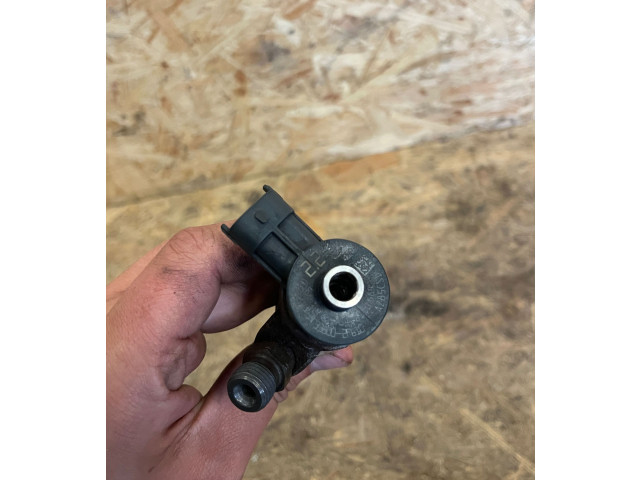 Форсунка 0445110584    KIA Sorento   