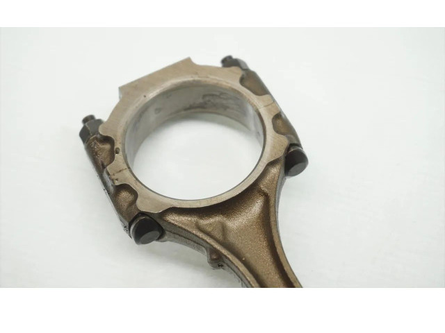 Поршень с шатуном Mitsubishi Galant