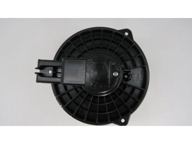 Вентилятор печки 8727001790 Mazda CX-3