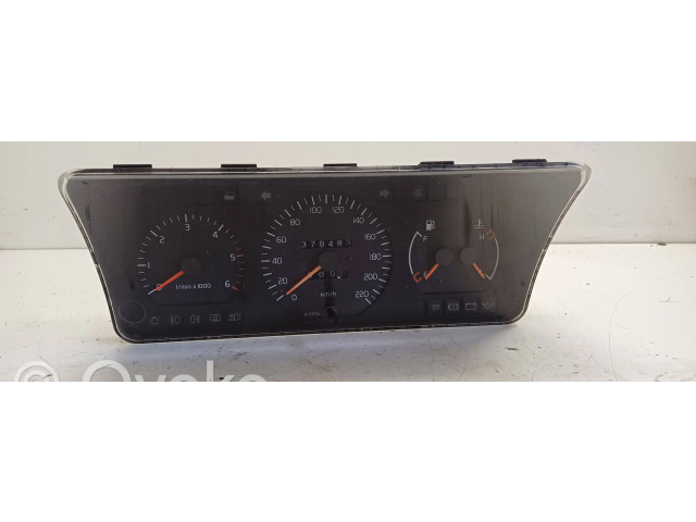 Панель приборов 47487001 Volvo 440