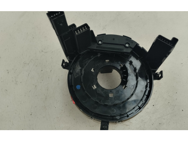 Подушка безопасности водителя 4E095341A   Audi A4 Allroad