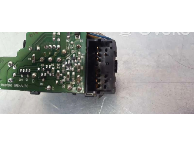 Ручка стеклоочистителей MR141720 Mitsubishi Carisma