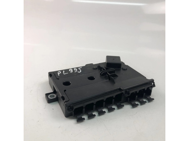 Pojistková skříňka A2135406100 Mercedes-Benz C AMG W205 2016