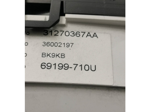 Панель приборов 31270367AA, 36002197   Volvo V70       