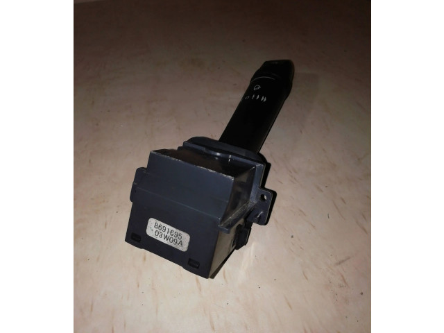 Ручка стеклоочистителей 8691695   Volvo V70