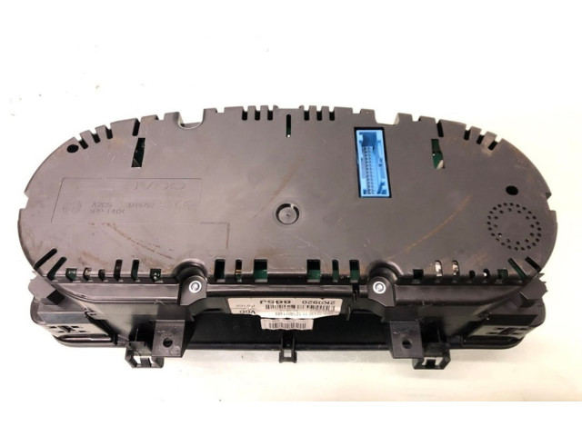 Панель приборов Volkswagen Caddy