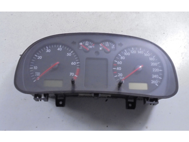 Панель приборов 1J0920805B, 1J0920805B   Volkswagen Bora       