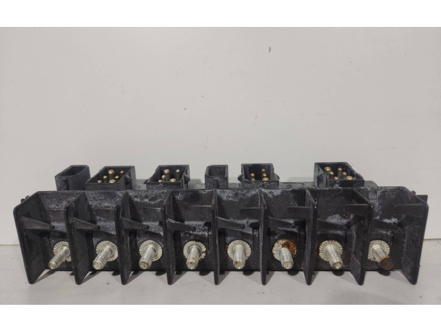   Pojistková skříňka 4A0941822   Audi A8 S8 D2 4D 1998