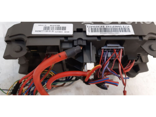 Pojistková skříňka 59296771, 518966010 BMW X6 E71 2008