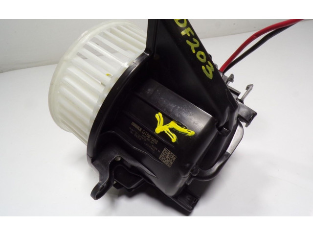 Вентилятор печки    2Q2820021, 2Q2820021   Audi A1