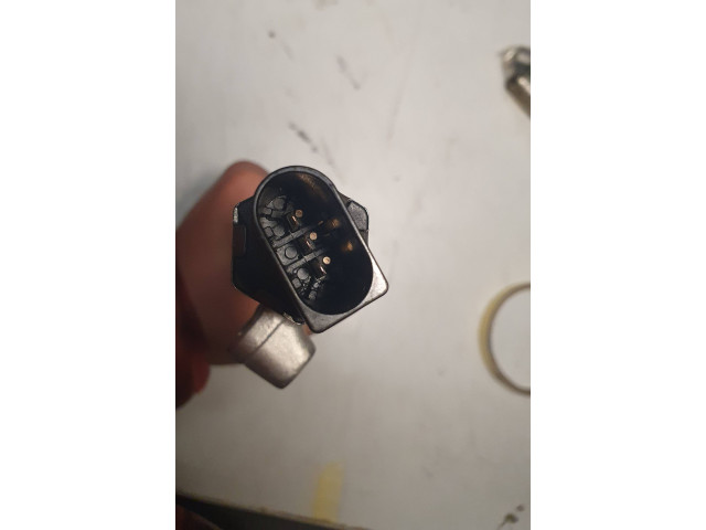 Магистральная трубка топлива    04E133320AM, 04C906054C   Skoda Octavia Mk3 (5E)