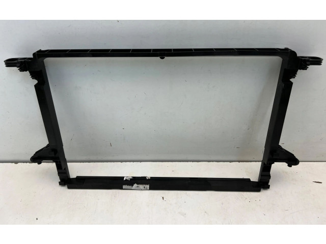 Диффузор 4KE121360G Audi e-tron