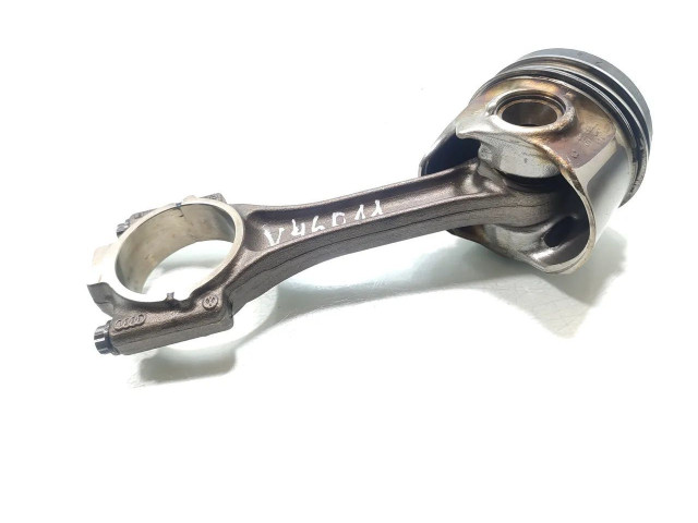 Поршень с шатуном DCXA 03LA Skoda Superb B8 (3V)