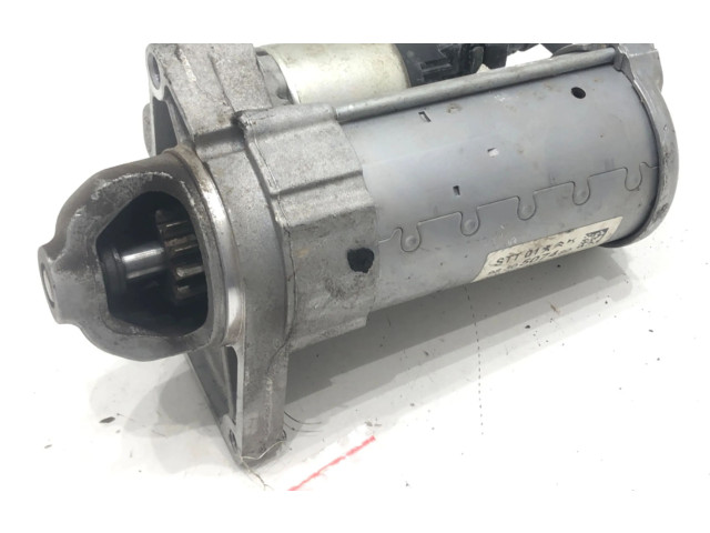 Масляный насос   9830507480  Citroen C4 III e-C4 