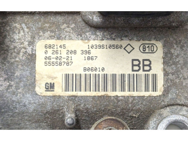 Řídící jednotka 0261208396, 55558787 Opel Zafira B 2007