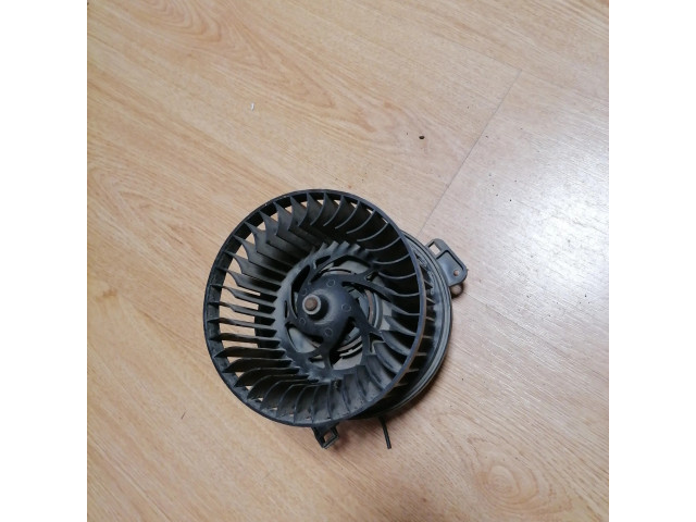 Вентилятор печки M490306680 Citroen Berlingo