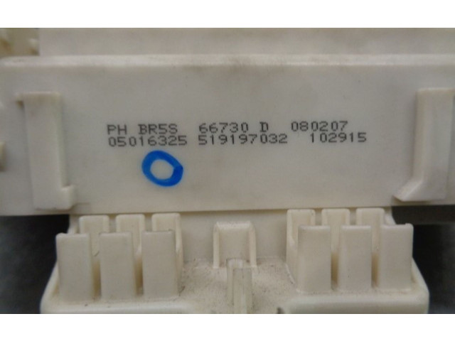 Pojistková skříňka Řídící jednotka BSM BR5S66730D, 519197032 Mazda 3 I 2007