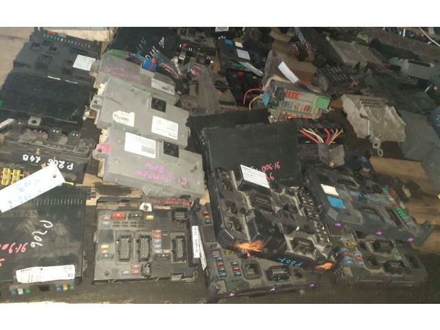 Блок управления климат-контролем Mazda 3 I