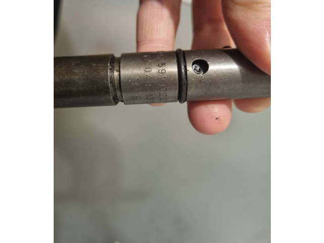 Форсунка 059130201B    Audi A6 S6 C5 4B   