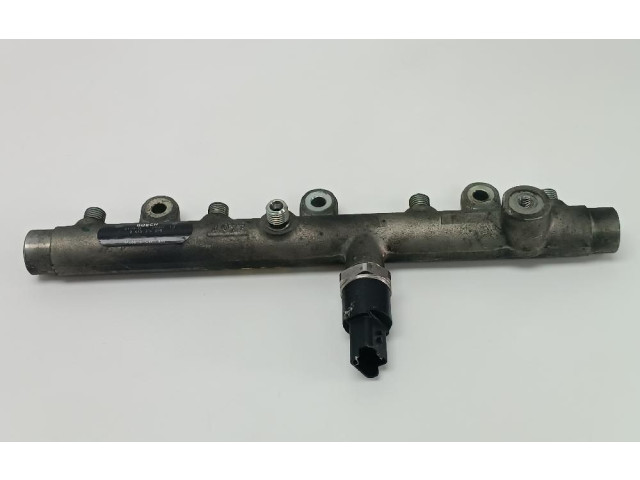 Топливная рампа 0445214019   Citroen C5   для двигателя RHZ