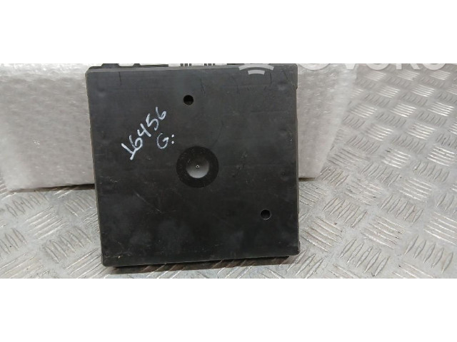 Блок предохранителей 6Q2937049F, 5WK48218 Skoda Fabia Mk2 (5J)