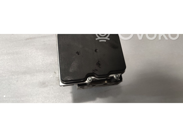 Блок АБС 476606WC0A Infiniti QX50 (J50) 2013 - 2017 года