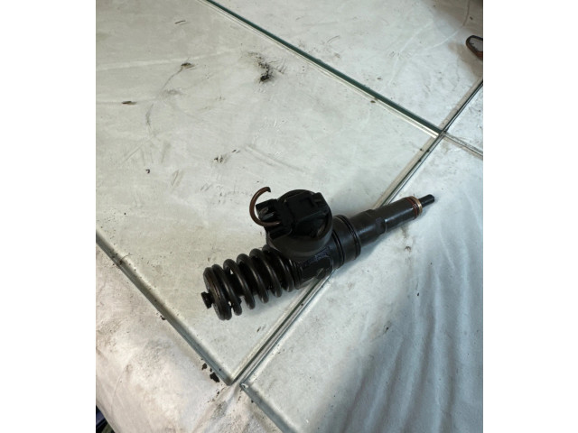 Форсунка 0414720215 Volkswagen Jetta V BKC