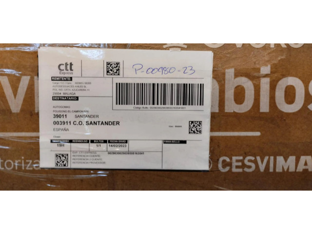 Интеркулер  52079499AC   Jeep Grand Cherokee (WJ) 