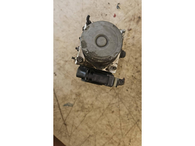 Блок АБС 0265800414, 4851464A072 Subaru Forester SG 2003 - 2005 года