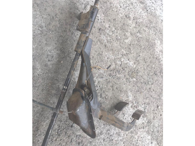  рейка  Колонка рулевая    Renault 4  -  года