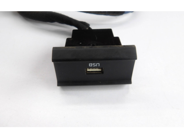 Блок управления 96120J7360   KIA Xceed