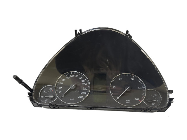 Přístrojová deska Mercedes-Benz C W203 2004 A2035404947, 110080266005